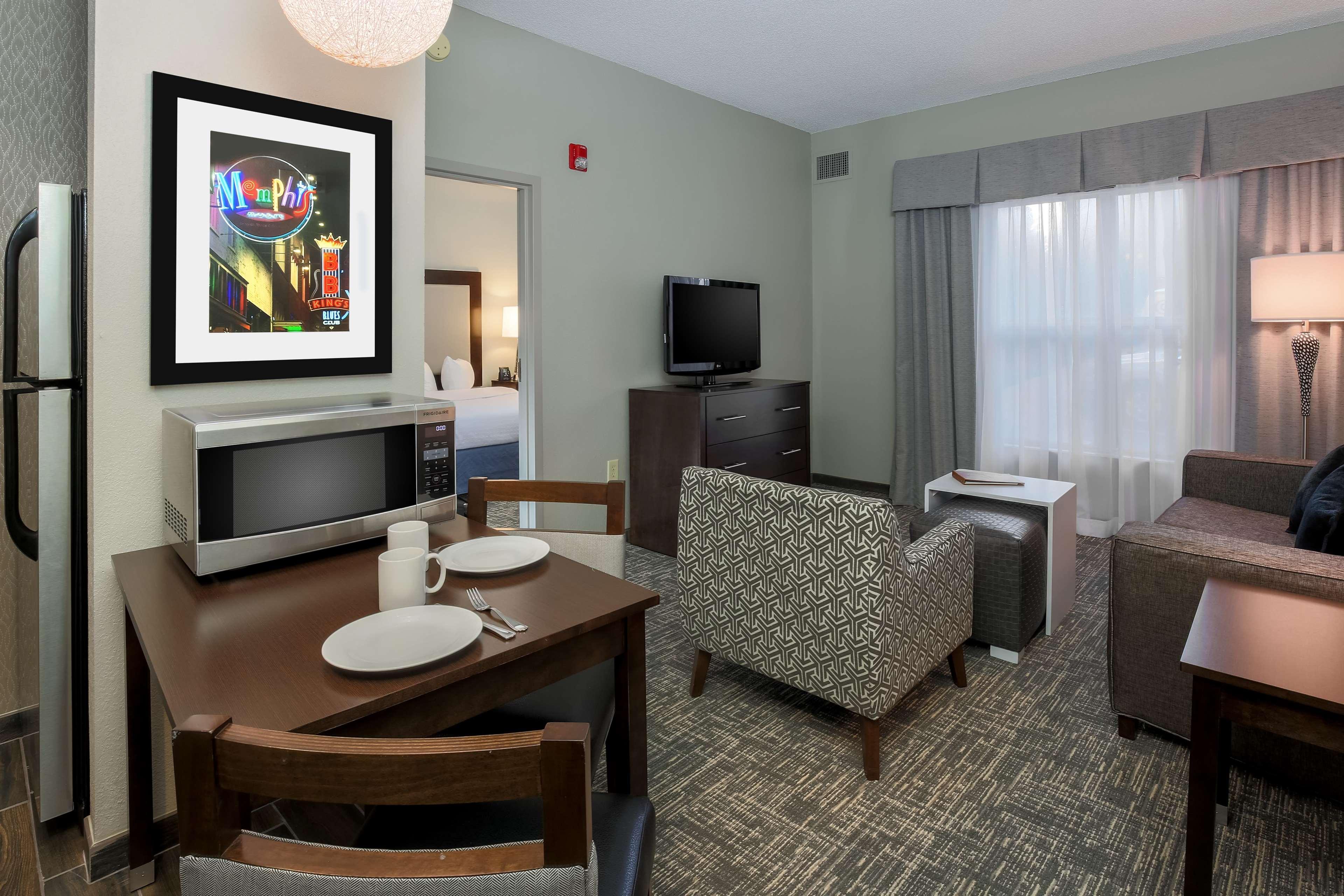 Homewood Suites By Hilton Southwind - Hacks Cross Мемфис Екстериор снимка